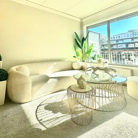 3 Bedroom - Near Station Oslo
